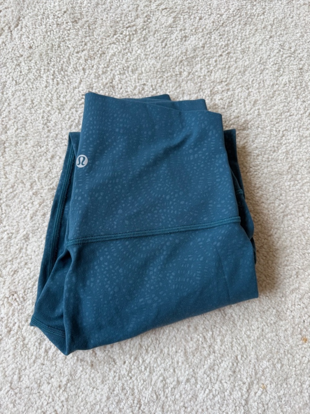 Lululemon Align Pant II 25" Filigree Emboss Bermuda Teal Sz 6
